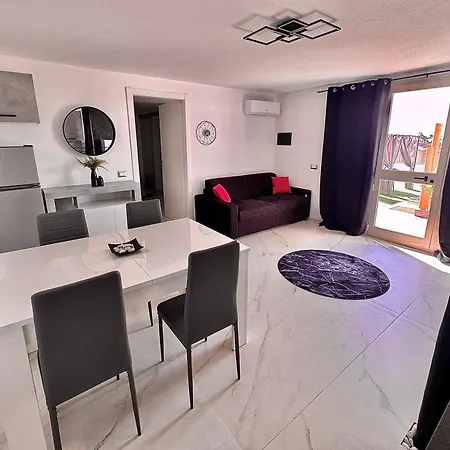 Bellavista Luxury Apartments La Caletta Exterior photo
