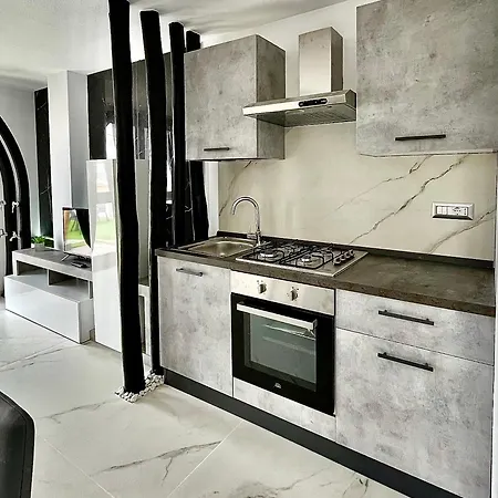 Bellavista Luxury Apartments La Caletta Exterior photo