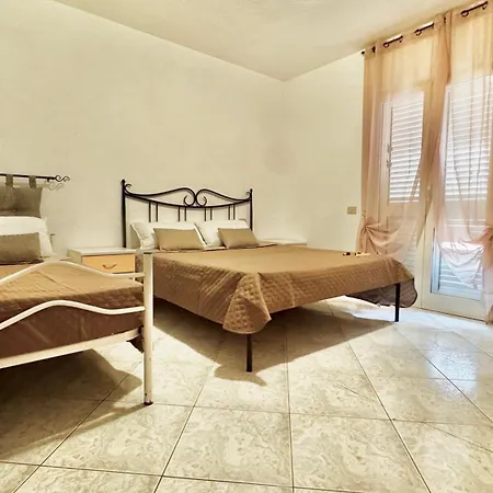 Bellavista Luxury Apartments La Caletta Exterior photo