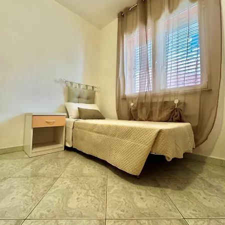 Bellavista Luxury Apartments La Caletta Exterior photo